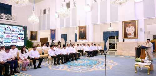Presiden Prabowo Ajak Masyarakat Rayakan dengan Semangat dan Kebersamaan