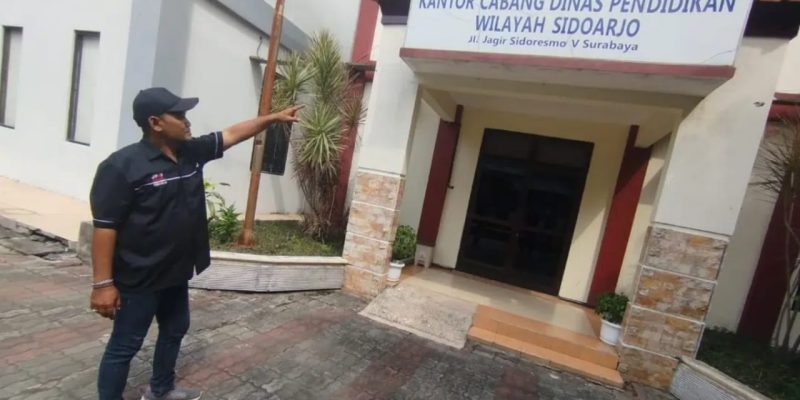 SPMB Sidoarjo Dikecam Keras: Sistem Tak Transparan, Anak Menangis, Orang Tua Frustrasi