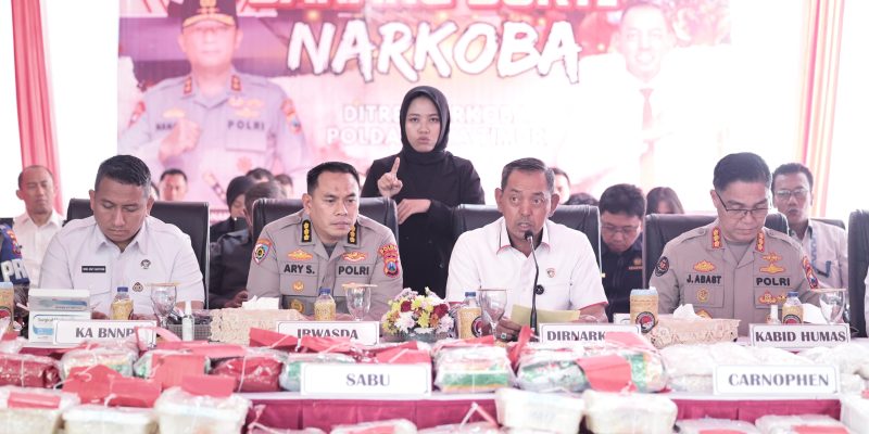 Ditresnarkoba Polda Jatim Komitmen Perang Terhadap Narkoba: 5,7 Juta Butir Narkotika Dimusnahkan