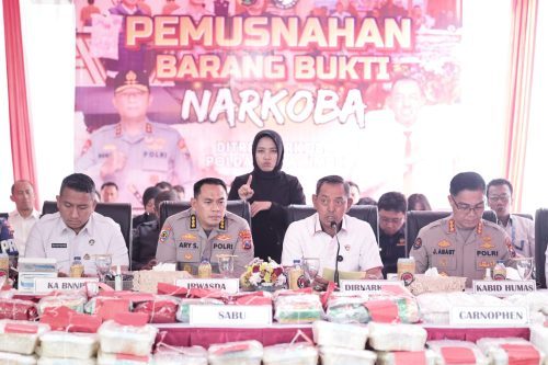 Ditresnarkoba Polda Jatim Komitmen Perang Terhadap Narkoba: 5,7 Juta Butir Narkotika Dimusnahkan