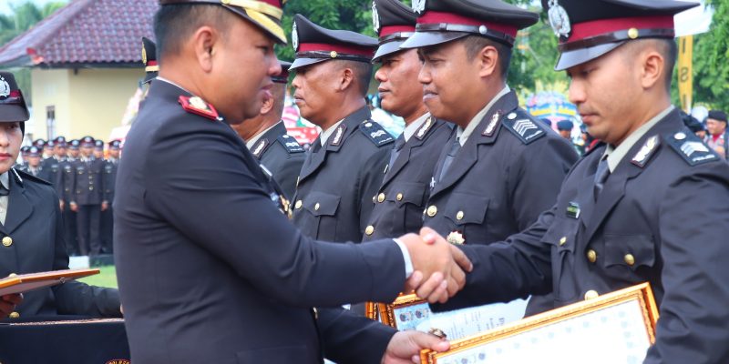 Polres Pekalongan Gelar Upacara Hari Bhayangkara Ke-79, Dipimpin AKBP Doni Prakoso W, S.I.K