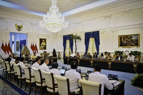 Presiden Prabowo Pimpin Rapat Terbatas