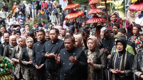 Siraman Sedudo 2025 Kabupaten Nganjuk Melesat