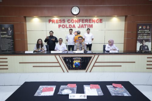 Ditreskrimum Polda Jatim Ungkap Kasus Asusila Anak di Blitar Tersangka Terancam 15 Tahun Penjara