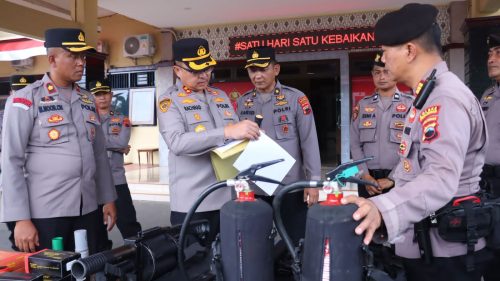 Cek Amunisi dan Senjata Gas Air Mata, Kapolres Pekalongan : Pastikan dalam Kondisi baik