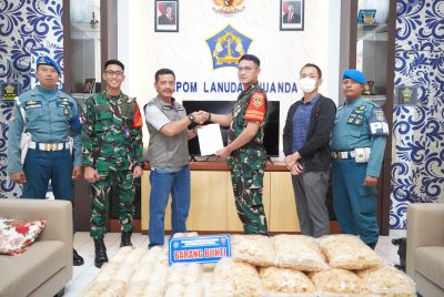 Lagi Lagi, Satgaspam TNI AL Bandara Juanda Gagalkan Upaya Pengiriman Ilegal 16 Kg Sarang Burung Walet