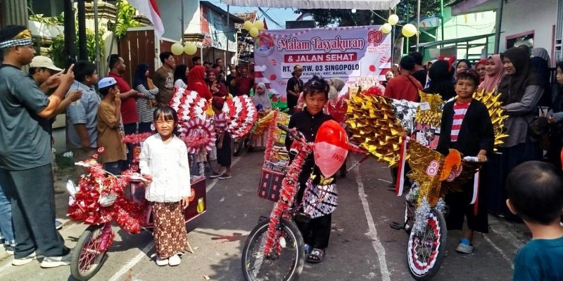 Warga RT 11 RW 03 Desa Kauman Meriahkan HUT RI ke-80 dengan Beragam Perlombaan