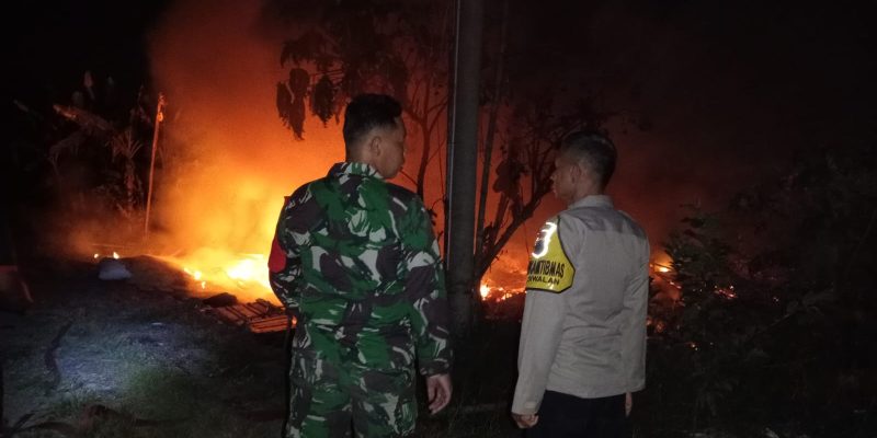 Kebakaran Kandang Ayam di Sragi, Diduga Korsleting Listrik