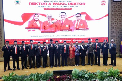 Wali Kota Surabaya Hadiri Pelantikan Rektor Untag
