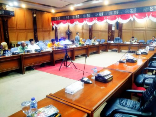 Dinilai Gagal Kelola Kuota SPMB, Dispendikbud Sidoarjo Tuai Kritik DPRD dan Publik