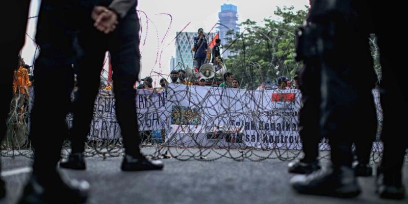 Efek Demo Pati, Khofifah Terancam Aksi Besar 3 September di Surabaya