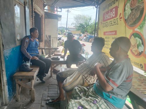 Polsek Tandes Polrestabes Surabaya Sambang Warga Buntaran Manukan Untuk Menjaga Kamtibmas