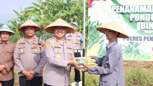 Polres Pekalongan Gandeng Ponpes Tanam Jagung, Dukung Ketahanan Pangan Nasional