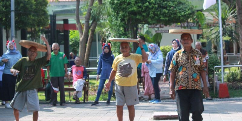 Rayakan HUT KE-80 RI, Griya Wredha Surabaya Gelar Lomba