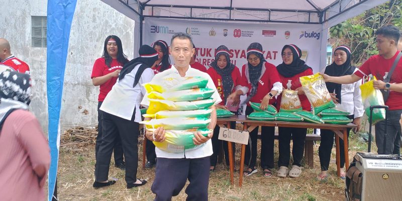 Semarak Kemerdekaan Warnai Gerakan Pangan Murah Polres Batu
