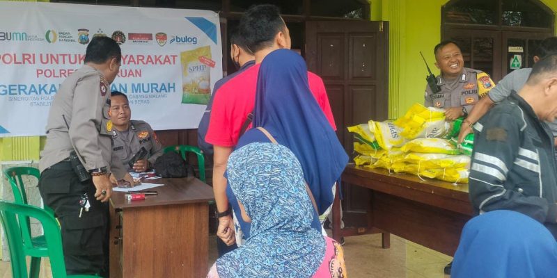 Polres Pasuruan Gelorakan Pasar Murah di 17 Polsek untuk Bantu Ekonomi Warga