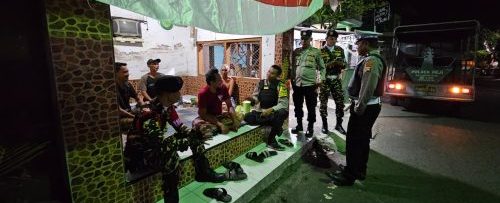 Polsek Beji dan Banser Aktifkan Pos Kamling dalam Rangka Harkamtibmas