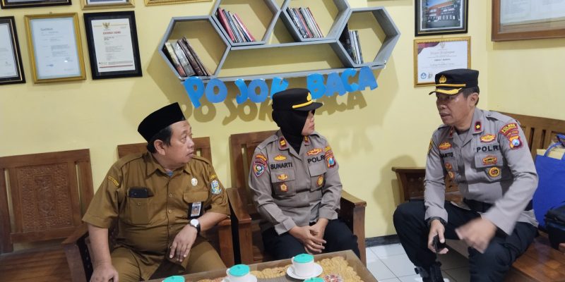 Satbinmas Polres Pasuruan Gelar Irup di Dua Sekolah, Sampaikan Pesan Kamtibmas dan Antinarkoba
