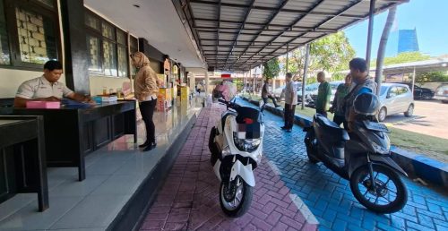 Inovasi Layanan Drive Thru Cek Fisik Manjakan Masyarakat, Jalur Pink Khusus Perempuan, Proses 5 Menit Saja