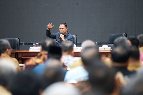 Eri Cahyadi Perketat Pengawasan Kos-Kosan di Surabaya