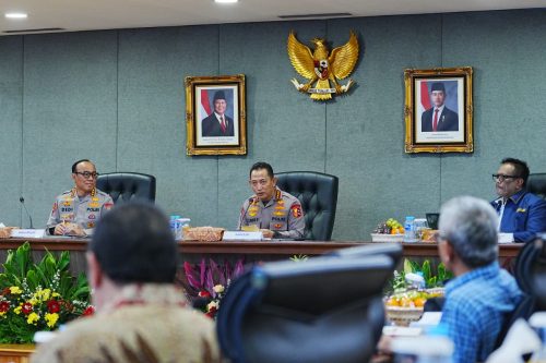Kapolri Gandeng Pakar dan Akademisi