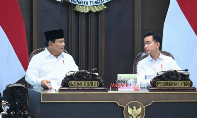 Wapres Dampingi Presiden Prabowo Pimpin Sidang Kabinet Paripurna