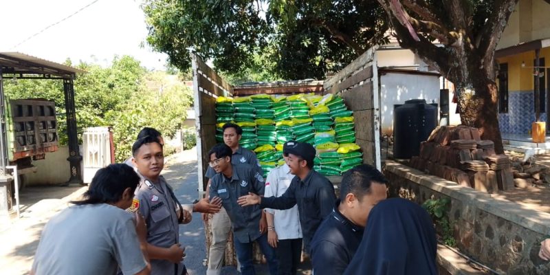 Dampak Kekeringan Polres Pasuruan Salurkan Bantuan Air Bersih 5000 liter untuk Warga Pasrepan