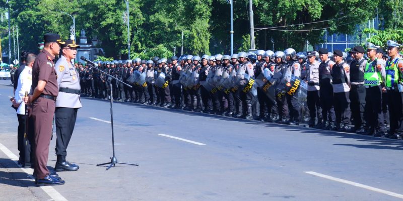 Ratusan Personel Siaga, Polres Pekalongan Gelar Apel Pengamanan Audiensi BEM UIN
