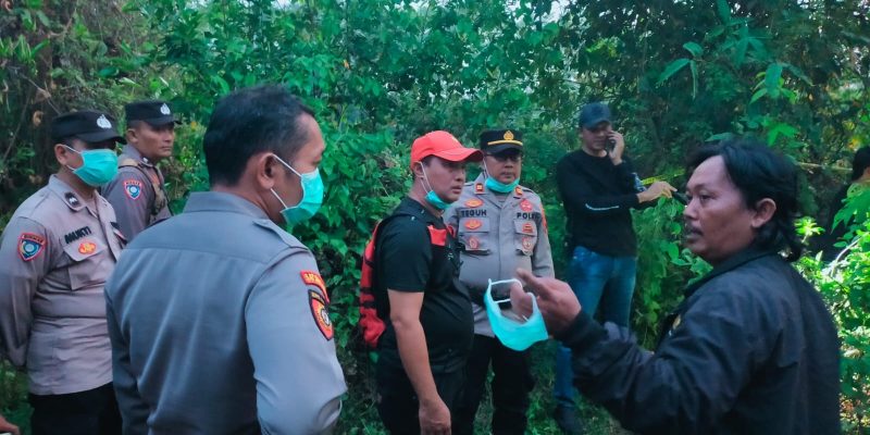 Mayat Tanpa Identitas Ditemukan Membusuk di Kebun Belakang Eks Kantor DPU Pekalongan