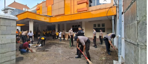Pasca Mako Dibakar, Polsek Tegalsari Tempati Kantor Sementara Bekas Bawaslu Jatim