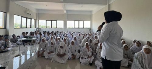 Satresnarkoba Polres Pasuruan Sosialisasi Bahaya Narkoba di SMA Walisongo Gempol