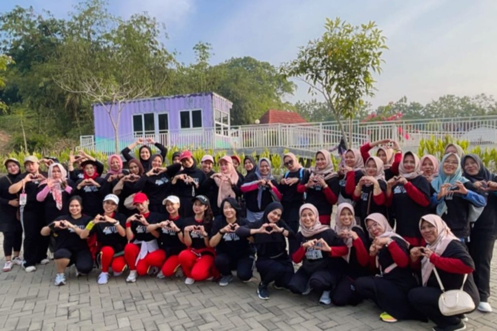 Team Srikandi Abang Ijo Gelar Senam Pagi Sehat Bersama Wakil Bupati Purwakarta