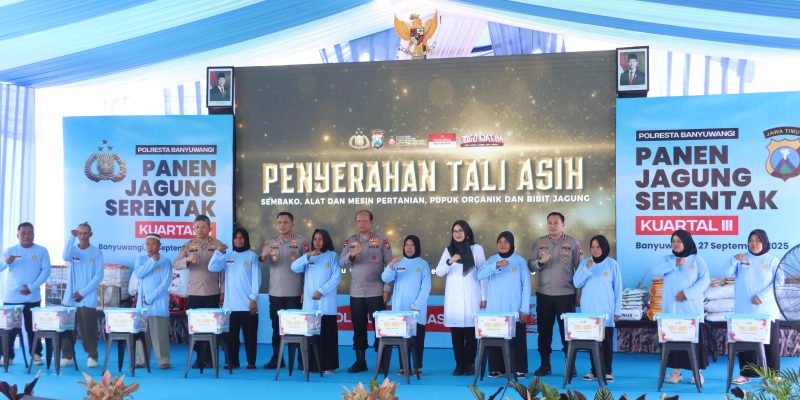 Kapolda Jatim Hadiri Panen Jagung Serentak Kuartal III, di Polresta Banyuwangi