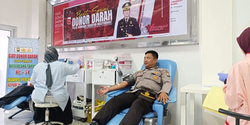 Polres Lumajang Gelar Donor Darah Serentak Peringati HUT Humas Polri ke-74