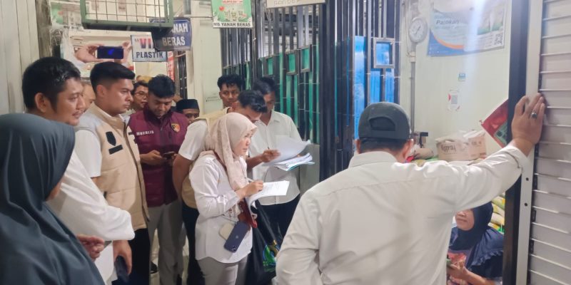Sidak Mendadak di Pasar Batang: Tak Ada Pedagang Nakal, Stok Beras Aman