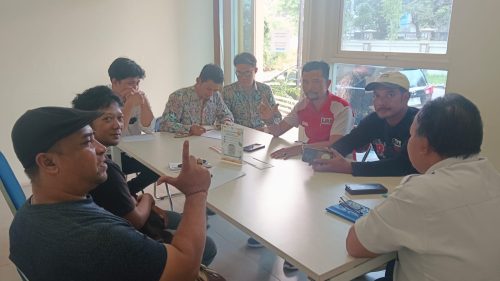 Tim LSM LIRA Audensi dengan SDA BBWS Brantas Surabaya Terkait Dumping Limbah yang Dibuang Bantaran Sungai