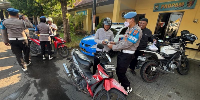 POLRES PASURUAN GELAR OPS GAKTIBPLIN DAN MITIGASI, TINGKATKAN DISIPLIN ANGGOTA POLRI