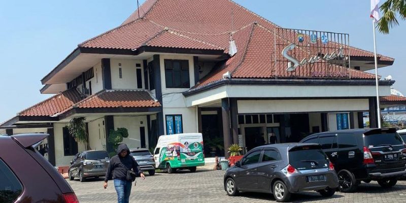 Diduga Ada Pungli di Samsat Sidoarjo Kota, Program Pembebasan Pajak Gubernur Tercoreng
