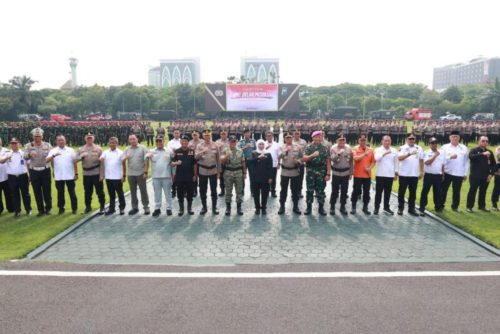 Polda Jatim Bersama Forkopimda Gelar Apel Siaga Bencana Serentak Hadapi Cuaca Ekstrem