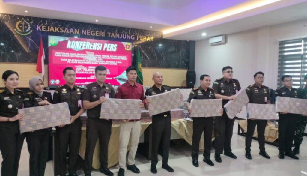 Diduga Uang Mark-Up Kontrak PT.Pelindo Dan APBS Dibongkar Kejari Tanjung Perak Surabaya: Sita Rp.70 Miliyar