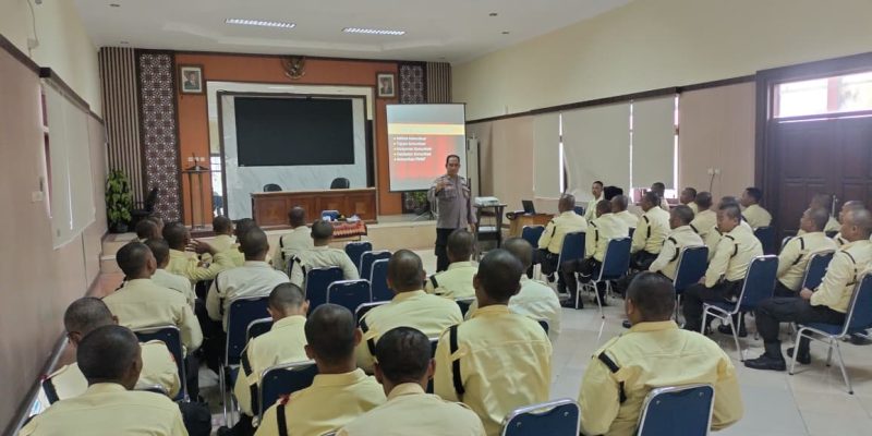Sat Binmas Polres Pasuruan Bekali Satpam Gada Pratama dengan Wawasan Antinarkoba dan Komunikasi Efektif