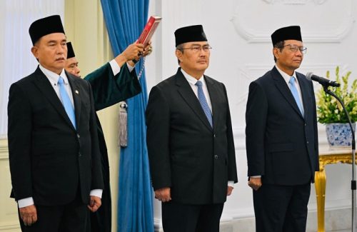 Presiden Prabowo Lantik Komisi Percepatan Reformasi Polri, Jimly Asshiddiqie Jadi Ketua