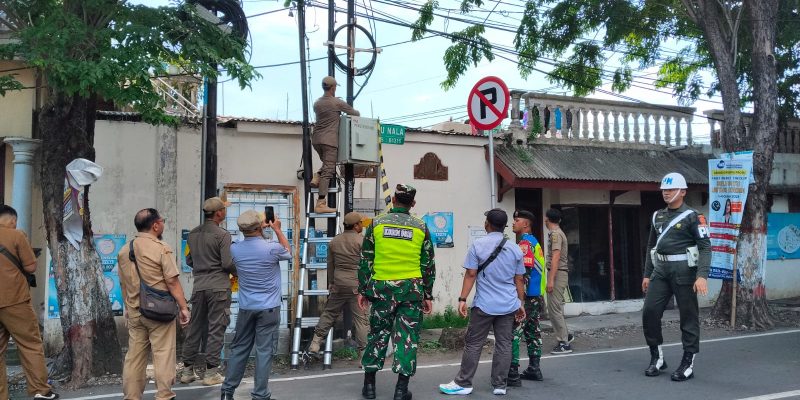 Tegakkan Perda Nomor 4 Tahun 2015, Pemkot Mojokerto Tertibkan Kabel Fiber Optik