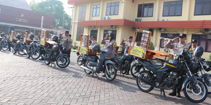 Polres Pasuruan Luncurkan Program KOPLING, Ruang Curhat Warga Sambil Ngopi