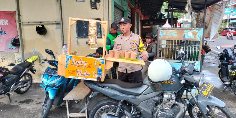 Polsek Prigen Gelar KOPLING, Polisi Ngopi Bareng Warga Untuk Jaga Kamtibmas