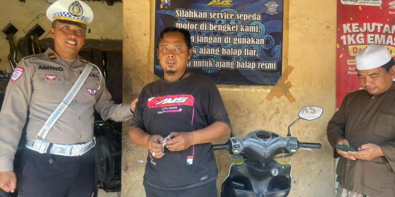 Satlantas Polres Bangkalan Sosialisasikan Larangan Knalpot Brong Jelang Natal dan Tahun Baru 2026