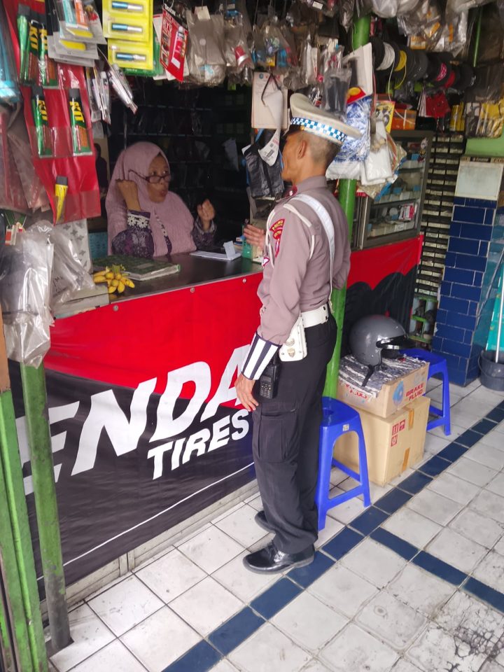 Nataru Aman dan Nyaman, Polsek Semampir Beri Himbauan Kepada Bengkel Tak Layani Knalpot Brong