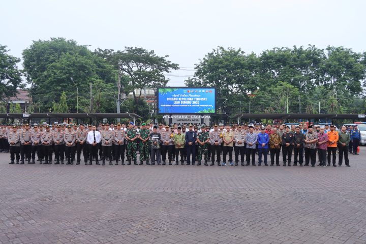 Apel Operasi Lilin Semeru 2025, Polres Pasuruan Perketat Pengamanan Natal dan Tahun Baru