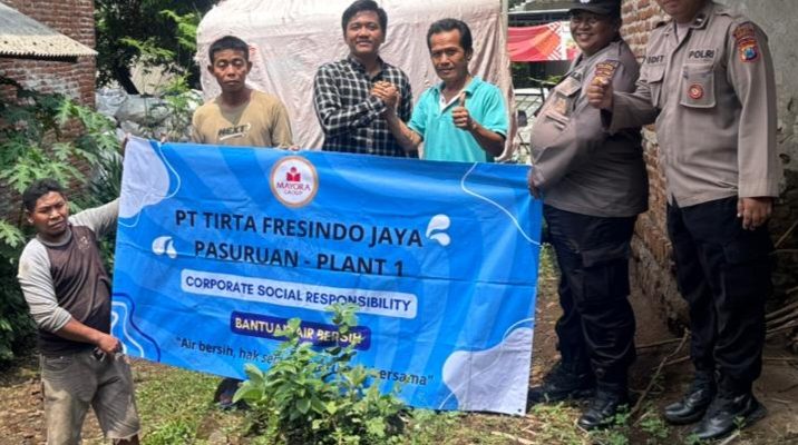 Polsek Kejayan Bersama PT Tirta Jaya Salurkan Bantuan Air Bersih ke Dua Desa Terdampak Kekeringan