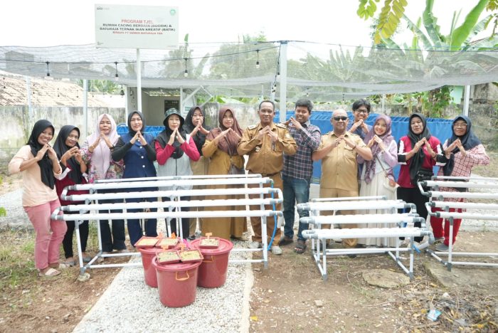 Perkuat Ketahanan Pangan di Kelurahan Air Gading PT. Semen Baturaja (Persero) tbk, Luncurkan dan  Kembangkan Program Hidroponik